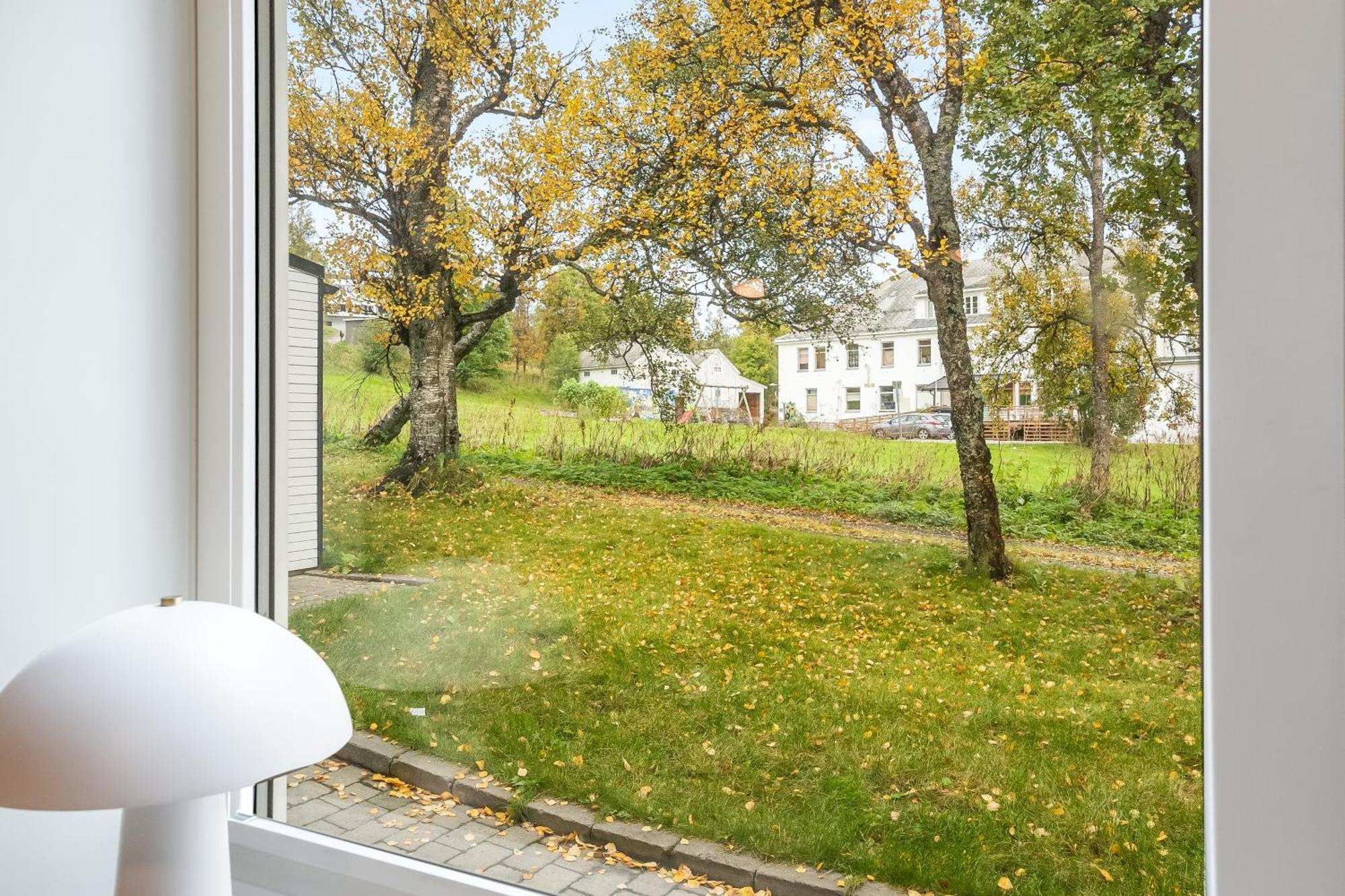 Book An Apartment Just For You In Central Тромсьо Екстериор снимка